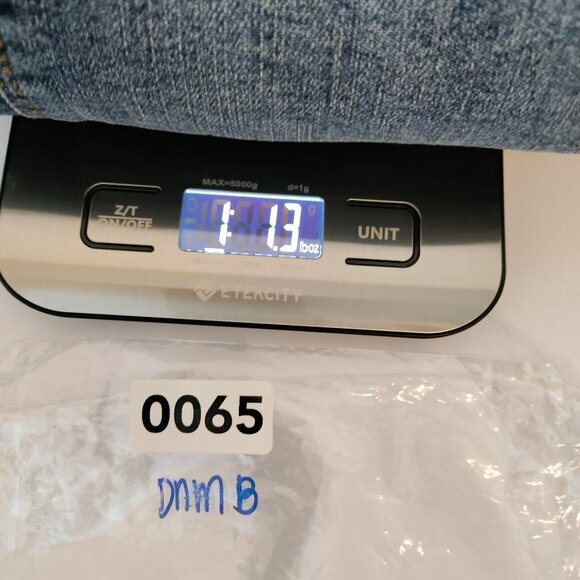 Judy Blue Women's Skinny Jeans - Distressed Blue - Picture 13 of 13